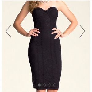 BEBE hook & eye detail dress size 6